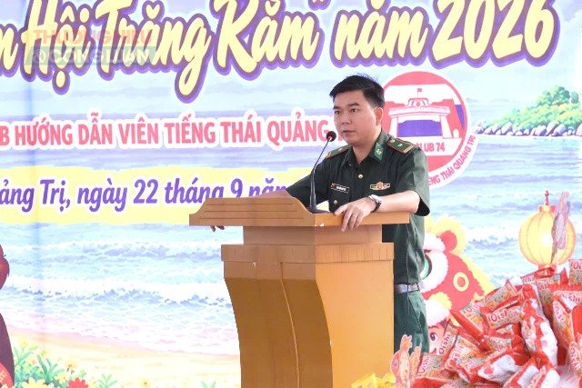 Thiếu tá Nguyễn Văn Sáu – Chính trị viên Đồn Biên phòng Triệu Vân phát biểu Thiếu tá Nguyễn Văn Sáu – Chính trị viên Đồn Biên phòng Triệu Vân phát biểu