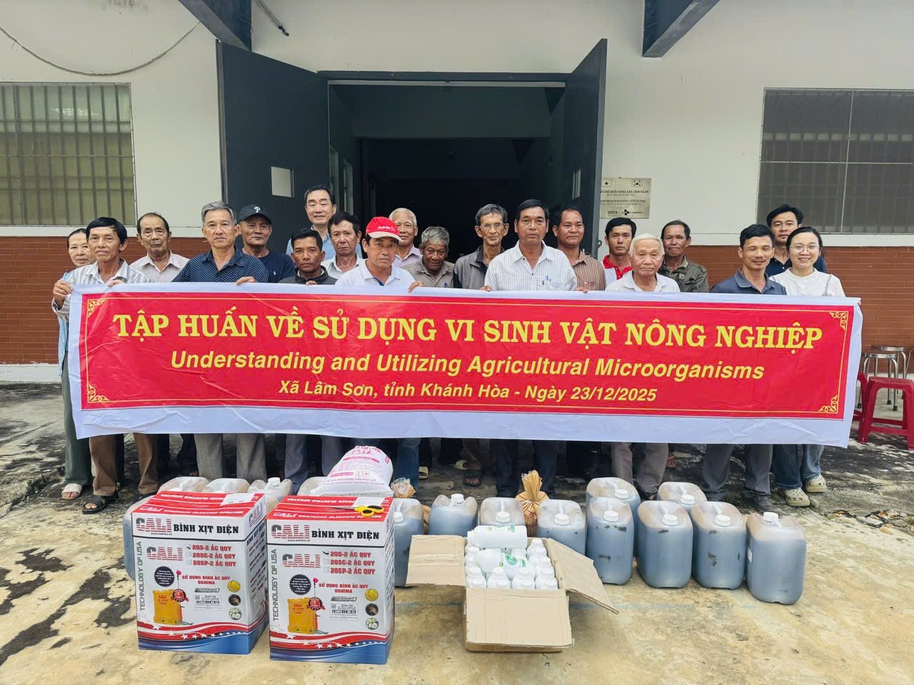 Tập huấn về sử dụng vi sinh vật n&ocirc;ng nghiệp ng&agrave;y 23/12/2025.