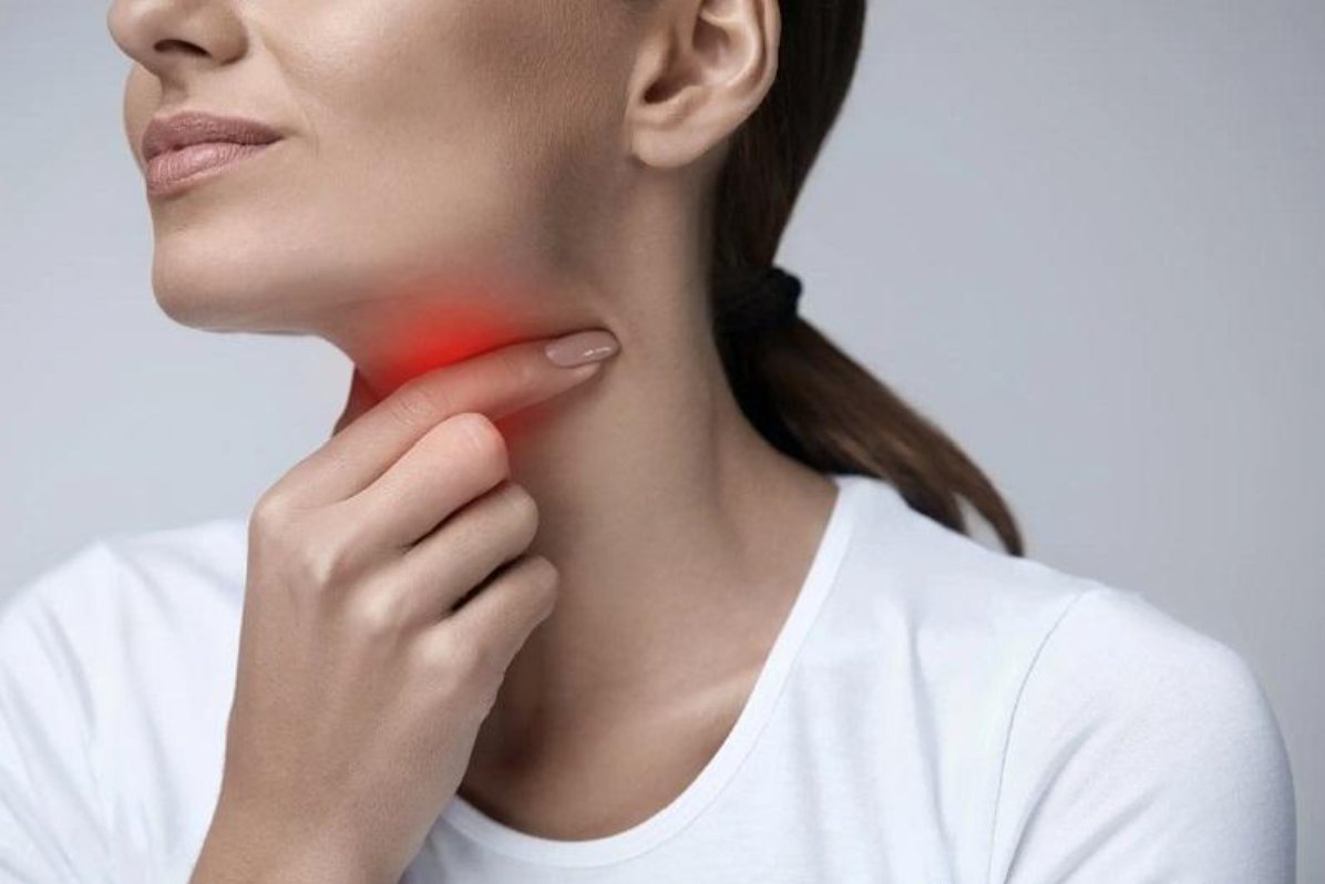 Kh&agrave;n tiếng k&eacute;o d&agrave;i do một số th&oacute;i quen sai lầm