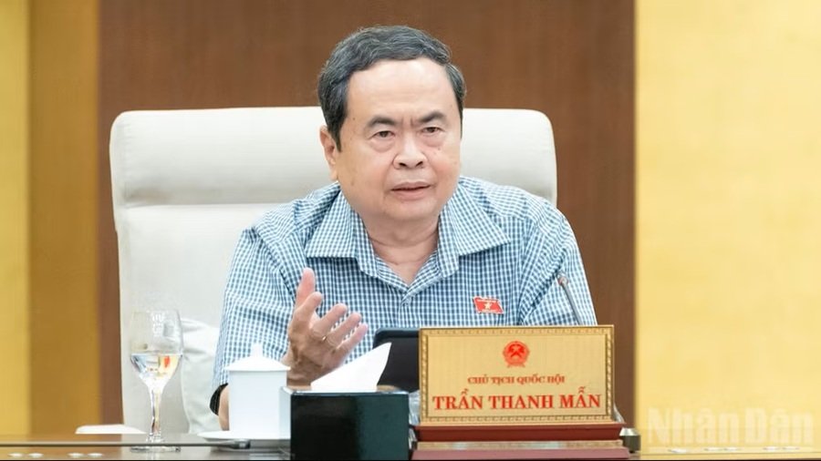 Chủ tịch Quốc hội Trần Thanh Mẫn phát biểu ý kiến tại phiên họp. (Ảnh: DUY LINH) Chủ tịch Quốc hội Trần Thanh Mẫn phát biểu ý kiến tại phiên họp. (Ảnh: DUY LINH)
