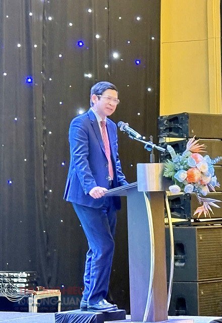 Ông Hồ An Phong phát biểu tại Hội nghị. Ảnh: TH Ông Hồ An Phong phát biểu tại Hội nghị. Ảnh: TH