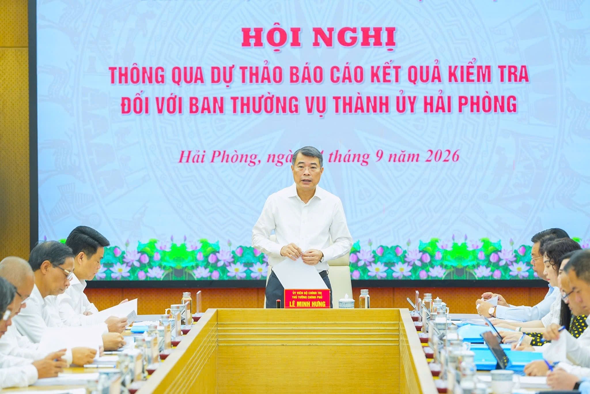 Thủ tướng Chính phủ Lê Minh Hưng phát biểu tại Hội nghị. Thủ tướng Chính phủ Lê Minh Hưng phát biểu tại Hội nghị.