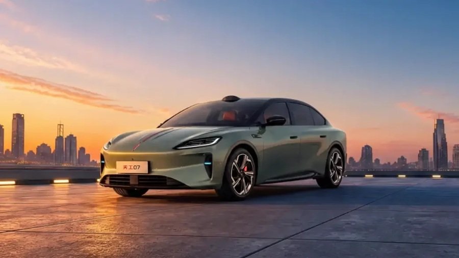 Hongqi Tiangong 07 ra mắt: Bản hai mô-tơ tăng tốc 0–100 km/h trong 3,5 giây Hongqi Tiangong 07 ra mắt: Bản hai mô-tơ tăng tốc 0–100 km/h trong 3,5 giây