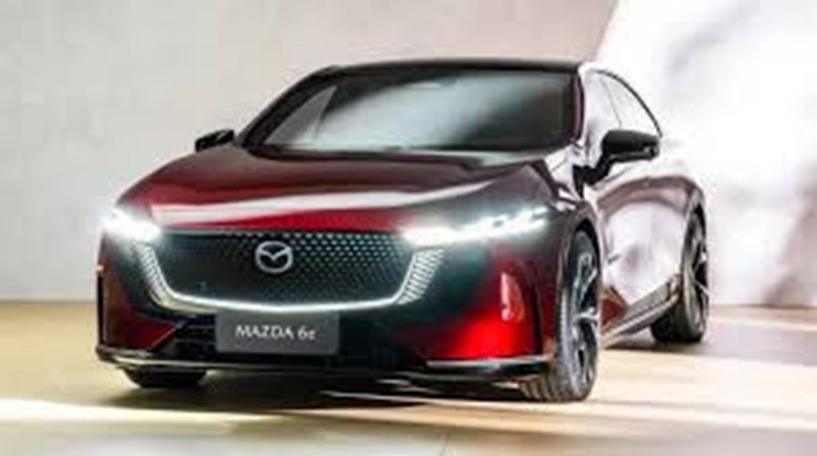 Mazda chưa sẵn sàng chuyển hoàn toàn sang xe thuần điện Mazda chưa sẵn sàng chuyển hoàn toàn sang xe thuần điện