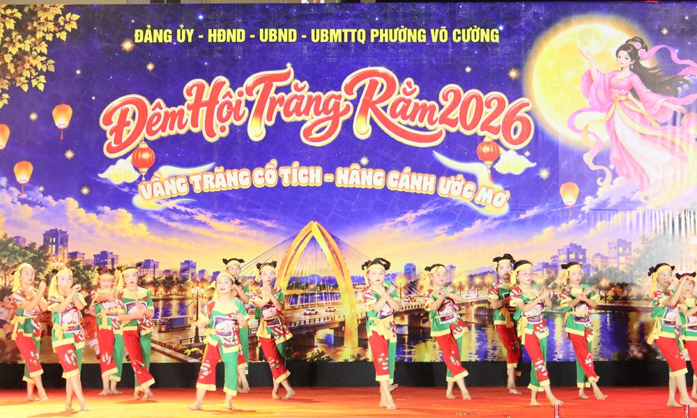 Tiết mục văn nghệ tại chương tr&igrave;nh.