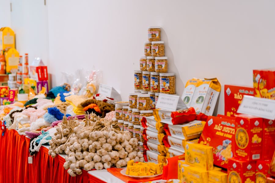 AEON Việt Nam hỗ trợ doanh nghiệp địa phương tiếp cận ti&ecirc;u chuẩn b&aacute;n lẻ hiện đại