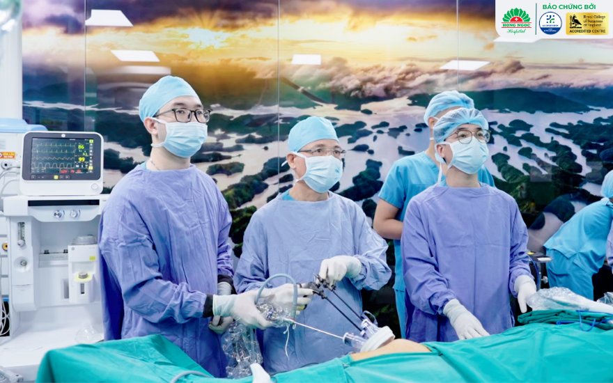 Phẫu thuật nội soi 1 lỗ cắt ruột thừa qua rốn được &aacute;p dụng thường quy tại BVĐK Hồng Ngọc