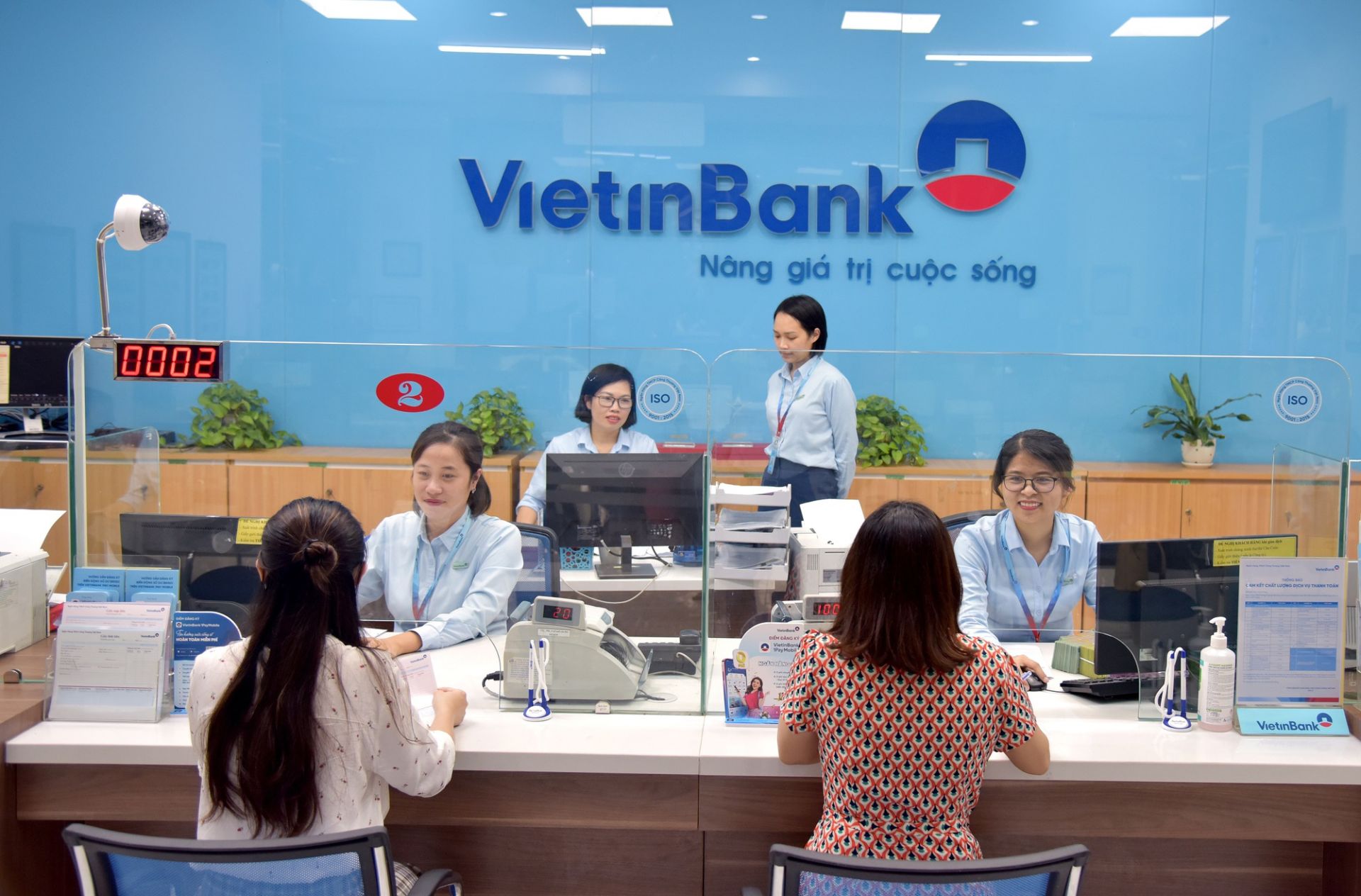 Theo dự báo của VCBS, VietinBank có thể đạt 12.555 tỷ đồng lợi nhuận trước thuế quý III, tăng 18% Theo dự báo của VCBS, VietinBank có thể đạt 12.555 tỷ đồng lợi nhuận trước thuế quý III, tăng 18%