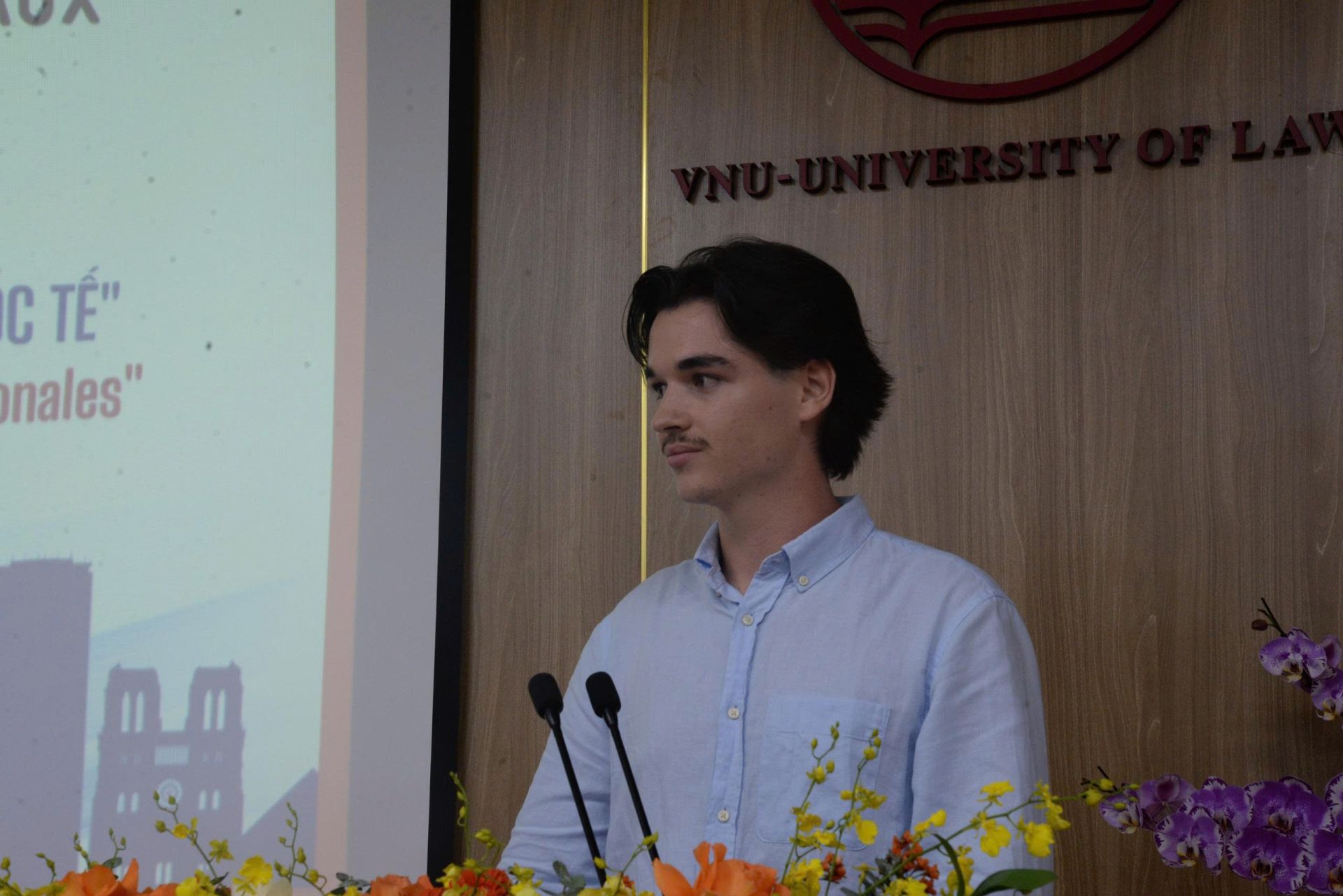 Đại diện học viên Khóa 25 phát biểu tại lễ khai giảng. Đại diện học viên Khóa 25 phát biểu tại lễ khai giảng.