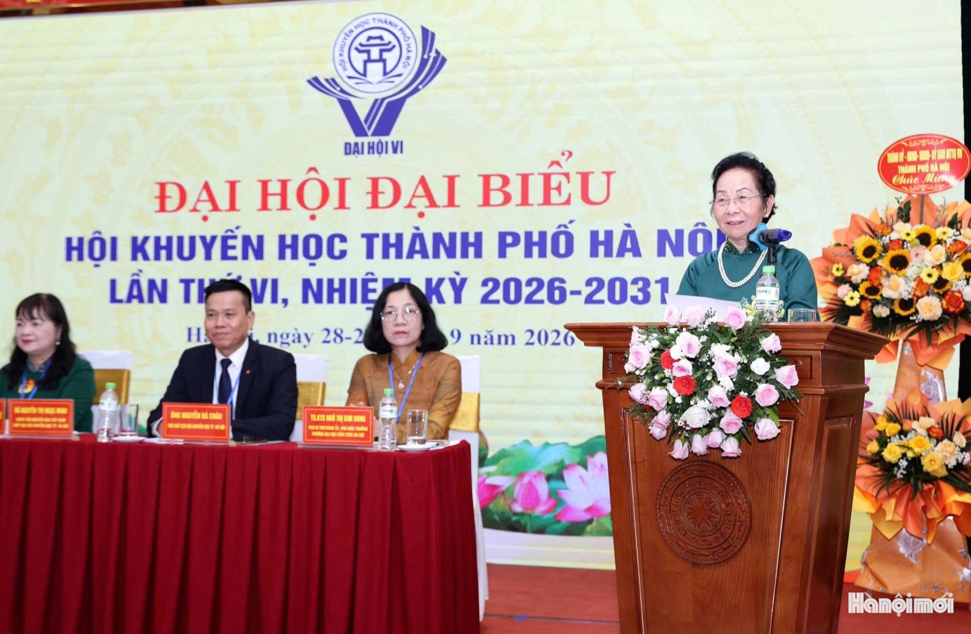 Chủ tịch Hội Khuyến học Việt Nam Nguyễn Thị Doan ph&aacute;t biểu tại đại hội.