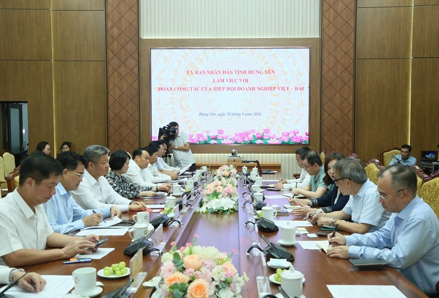 Toàn cảnh buổi làm việc Toàn cảnh buổi làm việc