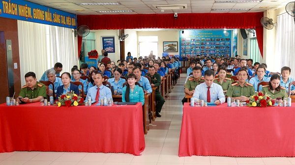 Quang cảnh buổi lễ