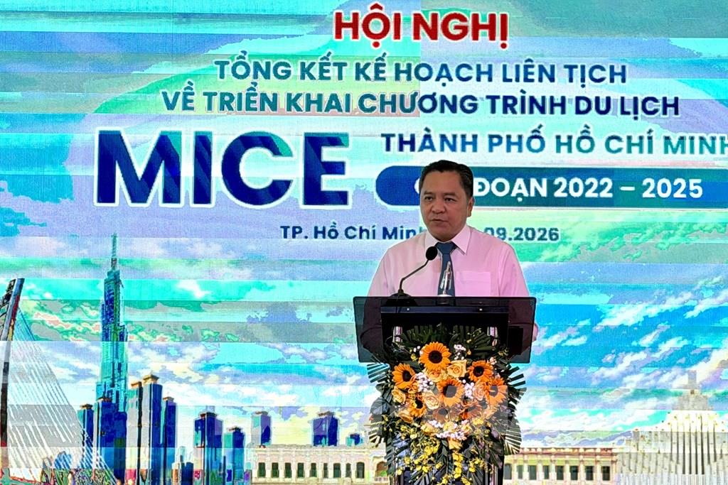 Ông Phạm Huy Bình, Giám đốc Sở Du lịch Thành phố Hồ Chí Minh phát biểu tại sự kiện. Ảnh: Mỹ Phương – TTXVN Ông Phạm Huy Bình, Giám đốc Sở Du lịch Thành phố Hồ Chí Minh phát biểu tại sự kiện. Ảnh: Mỹ Phương – TTXVN