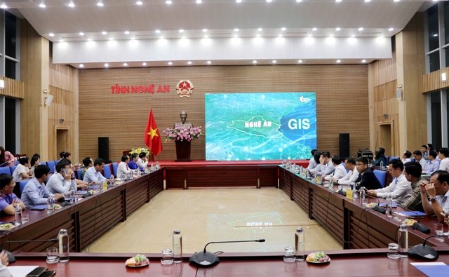 Nghệ An đưa Kho dữ liệu d&ugrave;ng chung v&agrave;o vận h&agrave;nh thử nghiệm.