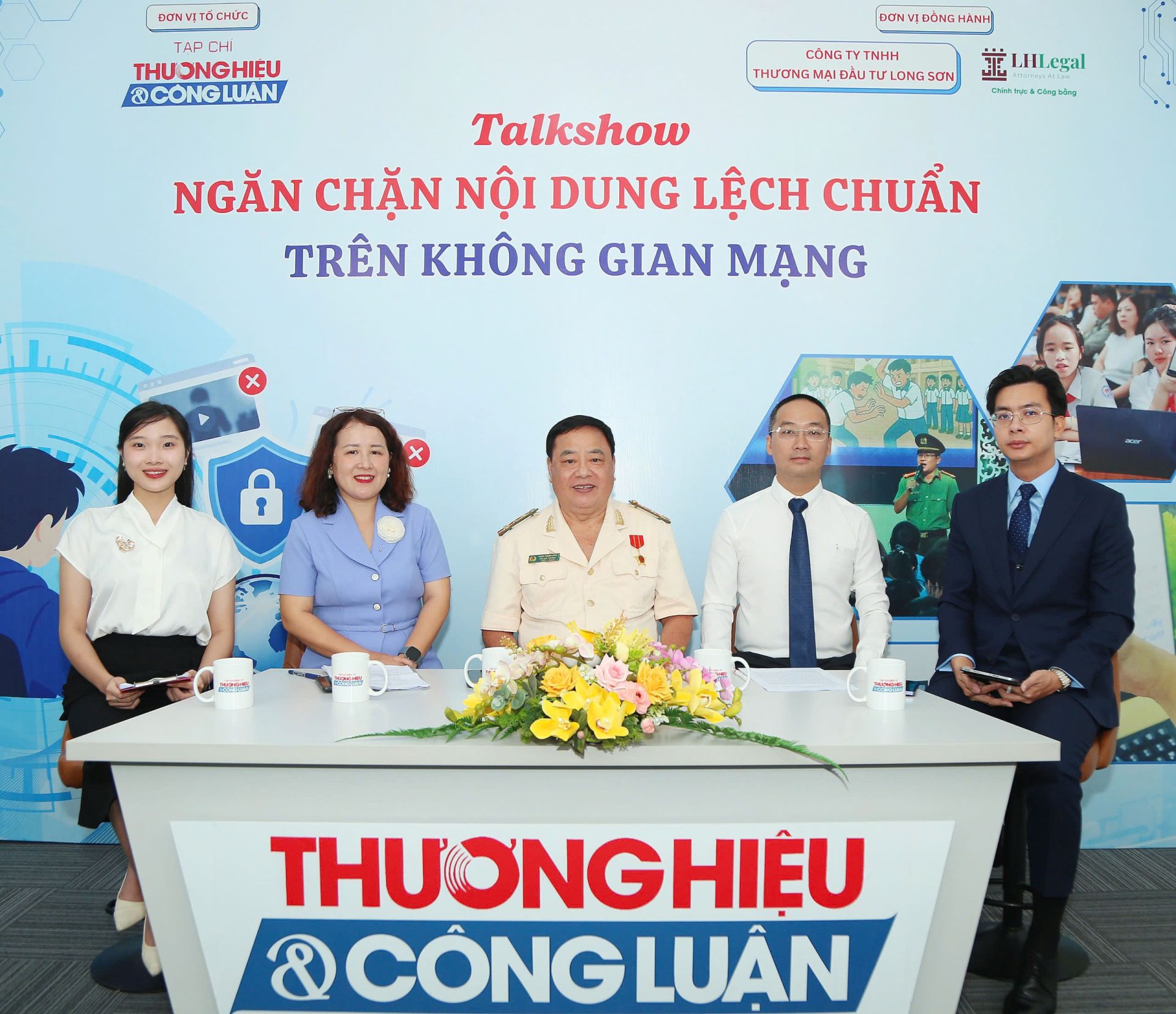 C&aacute;c chuy&ecirc;n gia tham gia Talkshow &ldquo;Cấp thiết ngăn chặn nội dung lệch chuẩn tr&ecirc;n kh&ocirc;ng gian mạng&rdquo; ng&agrave;y 2/10.