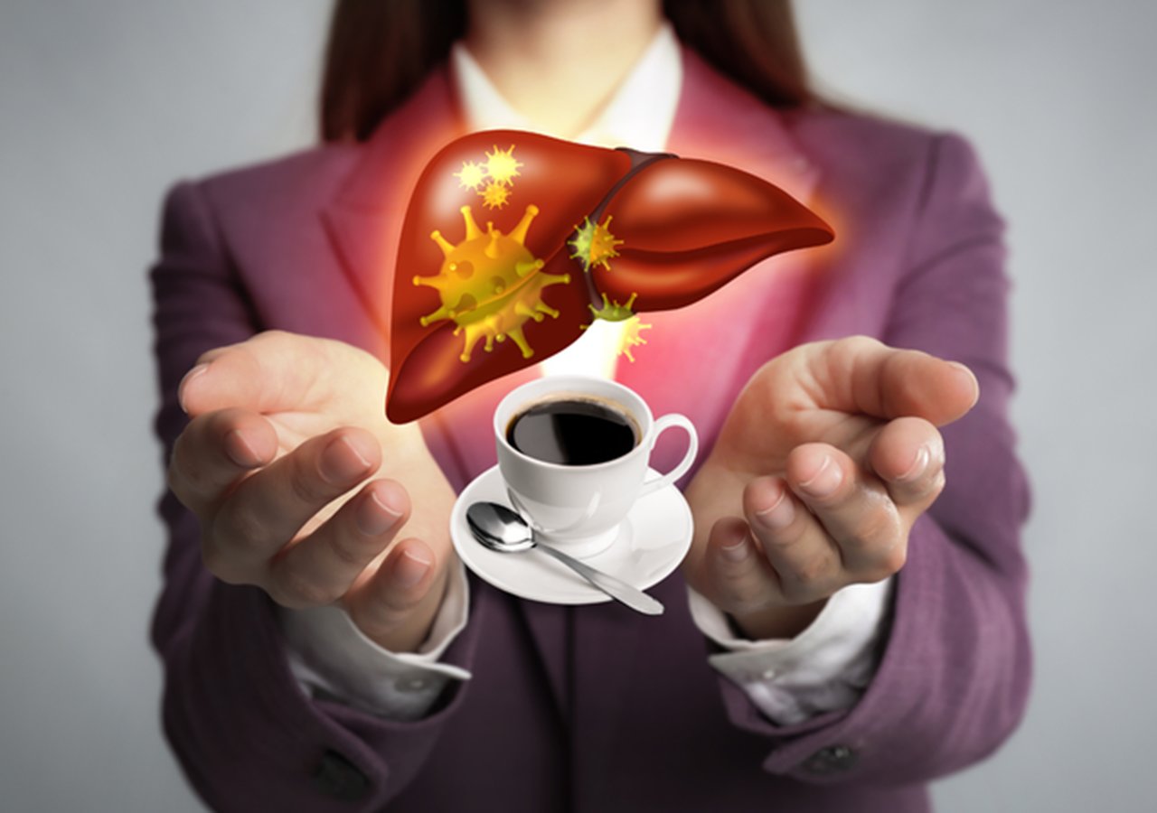 Những người uống c&agrave; ph&ecirc; thường xuy&ecirc;n c&oacute; thể c&oacute; nguy cơ mắc một số loại ung thư thấp hơn, trong đ&oacute; c&oacute; ung thư gan v&agrave; ung thư nội mạc tử cung