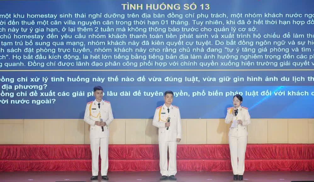 Phần thi xử l&yacute; t&igrave;nh huống của C&ocirc;ng an tỉnh L&agrave;o Cai