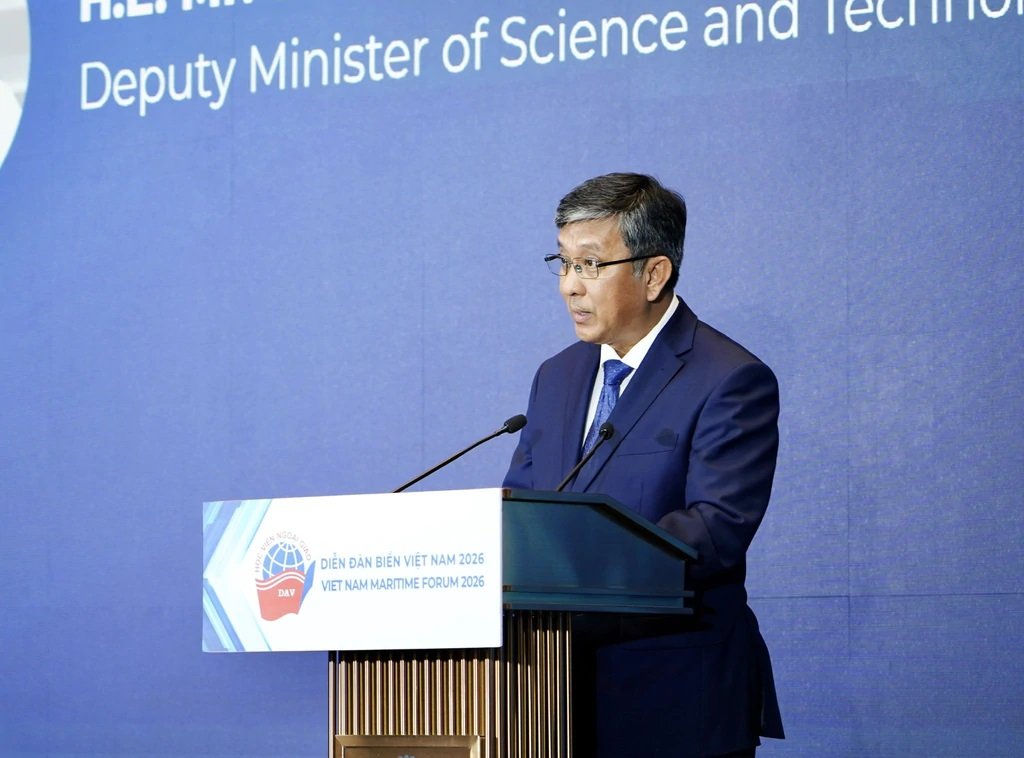 Thứ trưởng Bộ Khoa học và Công nghệ Trần Trung Tính phát biểu tại Diễn đàn. Thứ trưởng Bộ Khoa học và Công nghệ Trần Trung Tính phát biểu tại Diễn đàn.