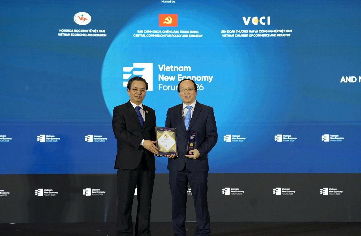 Bảo Việt được vinh danh Thương hiệu Mạnh năm 2026, thuộc Top 10 thương hiệu doanh nghiệp dẫn đầu khu vực kinh tế nhà nước Bảo Việt được vinh danh Thương hiệu Mạnh năm 2026, thuộc Top 10 thương hiệu doanh nghiệp dẫn đầu khu vực kinh tế nhà nước
