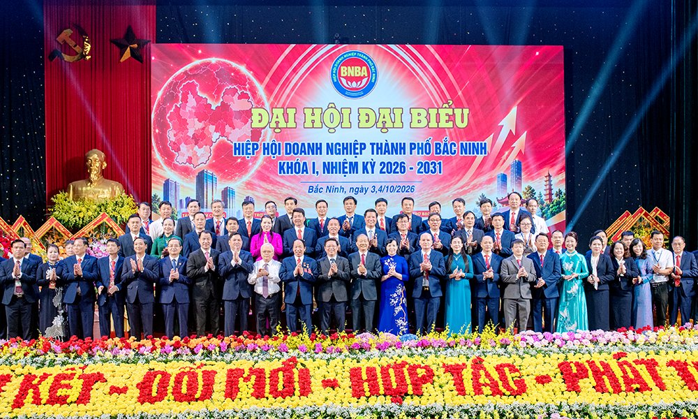 Các đồng chí lãnh đạo Trung ương, thành phố Bắc Ninh chúc mừng Ban Chấp hành Hiệp hội khoá I, nhiệm kỳ 2026 - 2031 ra mắt Đại hội. Các đồng chí lãnh đạo Trung ương, thành phố Bắc Ninh chúc mừng Ban Chấp hành Hiệp hội khoá I, nhiệm kỳ 2026 - 2031 ra mắt Đại hội.