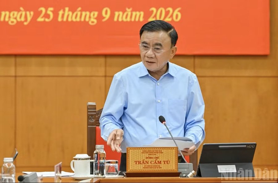 Đồng chí Trần Cẩm Tú, Ủy viên Bộ Chính trị, Thường trực Ban Bí thư. (Ảnh: THỦY NGUYÊN) Đồng chí Trần Cẩm Tú, Ủy viên Bộ Chính trị, Thường trực Ban Bí thư. (Ảnh: THỦY NGUYÊN)
