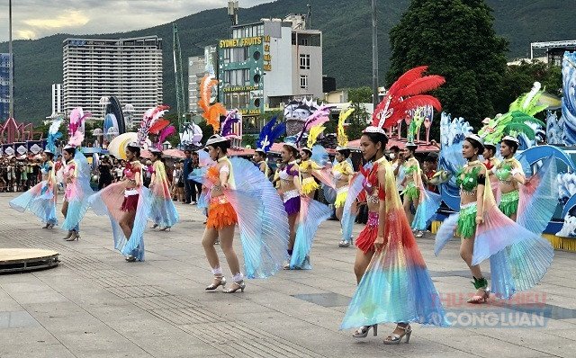 Một g&oacute;c Lễ hội đường phố Quy Nhơn.