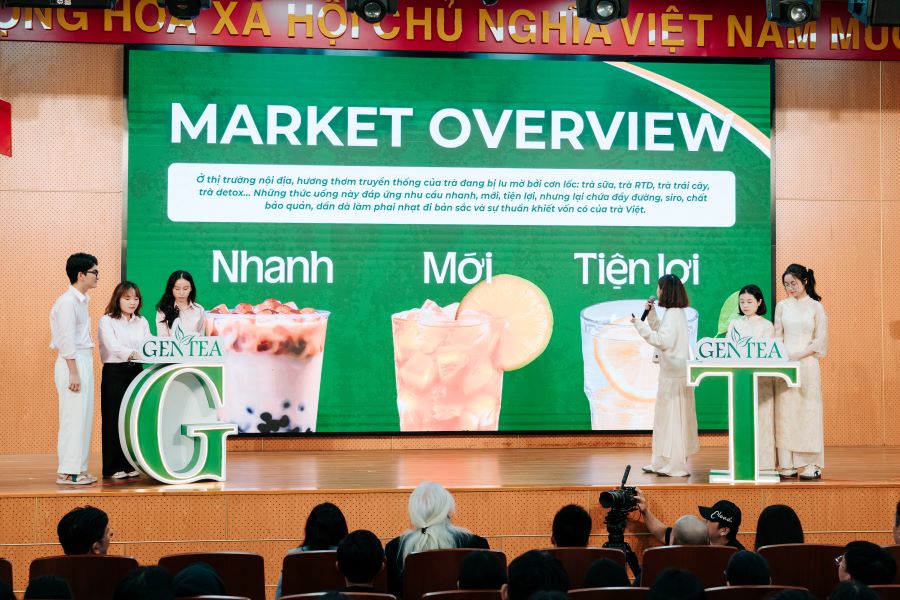 GENTEA 2026 l&agrave; s&acirc;n chơi cho thanh ni&ecirc;n, sinh vi&ecirc;n v&agrave; c&aacute;c bạn trẻ tr&ecirc;n to&agrave;n quốc trong độ tuổi 18&ndash;25. Mỗi đội gồm 3 th&agrave;nh vi&ecirc;n c&ugrave;ng vượt qua nhiều v&ograve;ng thử th&aacute;ch nhằm đ&aacute;nh gi&aacute; năng lực s&aacute;ng tạo, tư duy kinh doanh...