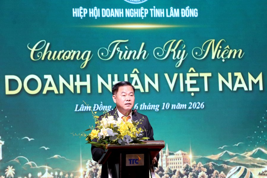 &Ocirc;ng Nguyễn Hữu Th&agrave;nh - Chủ tịch Hiệp hội Doanh nghiệp tỉnh ph&aacute;t biểu tại chương tr&igrave;nh. (Ảnh: Cổng TT L&acirc;m Đồng)