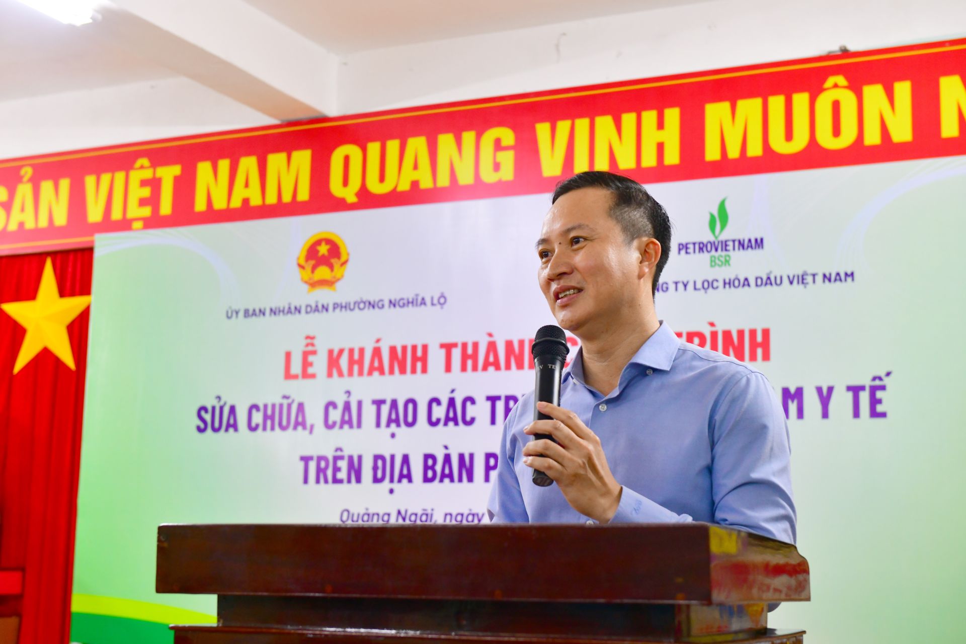 Ông Phạm Minh Nghĩa - Phó Tổng Giám đốc BSR phát biểu tại lễ khánh thành Ông Phạm Minh Nghĩa - Phó Tổng Giám đốc BSR phát biểu tại lễ khánh thành