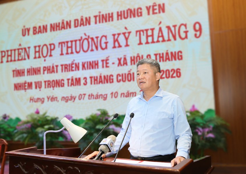 Chủ tịch tỉnh Hưng Yên phát biểu tại phiên họp