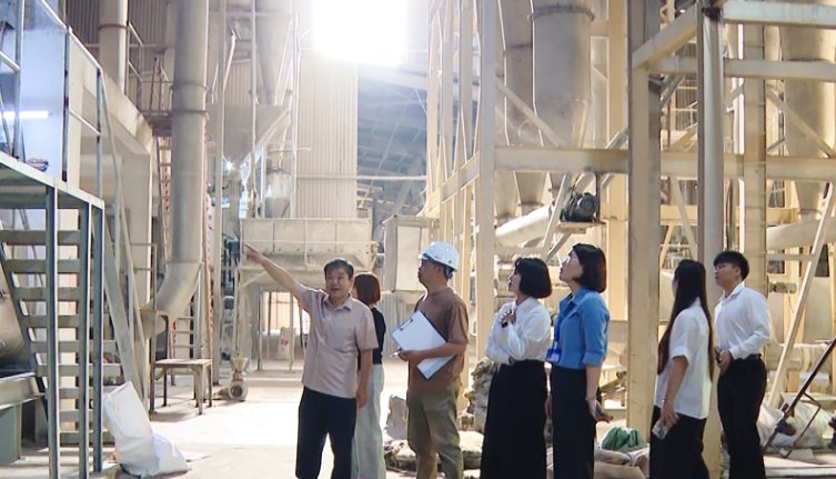Đo&agrave;n c&ocirc;ng t&aacute;c của Sở Nội vụ tỉnh Sơn La