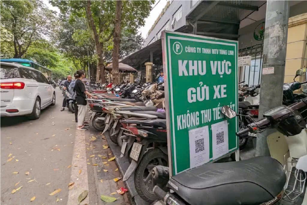 Hà Nội đề xuất áp dụng thanh toán không tiền mặt tại 100% điểm trông giữ xe, hướng tới minh bạch hoạt động thu phí và nâng cao hiệu quả quản lý. Hà Nội đề xuất áp dụng thanh toán không tiền mặt tại 100% điểm trông giữ xe, hướng tới minh bạch hoạt động thu phí và nâng cao hiệu quả quản lý.
