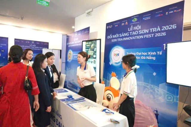 Hoạt động giới thiệu các sản phẩm, giải pháp công nghệ tại Lễ hội Đổi mới sáng tạo Sơn Trà 2026. Ảnh: Cổng thông tin Bộ Khoa học và Công nghệ. Hoạt động giới thiệu các sản phẩm, giải pháp công nghệ tại Lễ hội Đổi mới sáng tạo Sơn Trà 2026. Ảnh: Cổng thông tin Bộ Khoa học và Công nghệ.