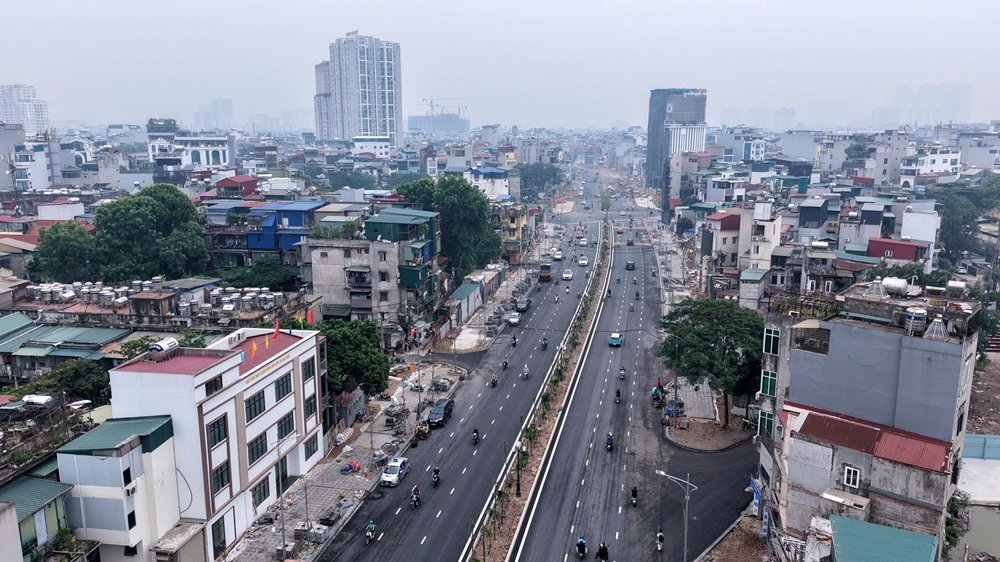 Hà Nội tập trung đẩy nhanh tiến độ các dự án hạ tầng, thúc đẩy sản xuất và kích cầu dịch vụ nhằm tạo động lực tăng trưởng trong quý IV/2026. Hà Nội tập trung đẩy nhanh tiến độ các dự án hạ tầng, thúc đẩy sản xuất và kích cầu dịch vụ nhằm tạo động lực tăng trưởng trong quý IV/2026.