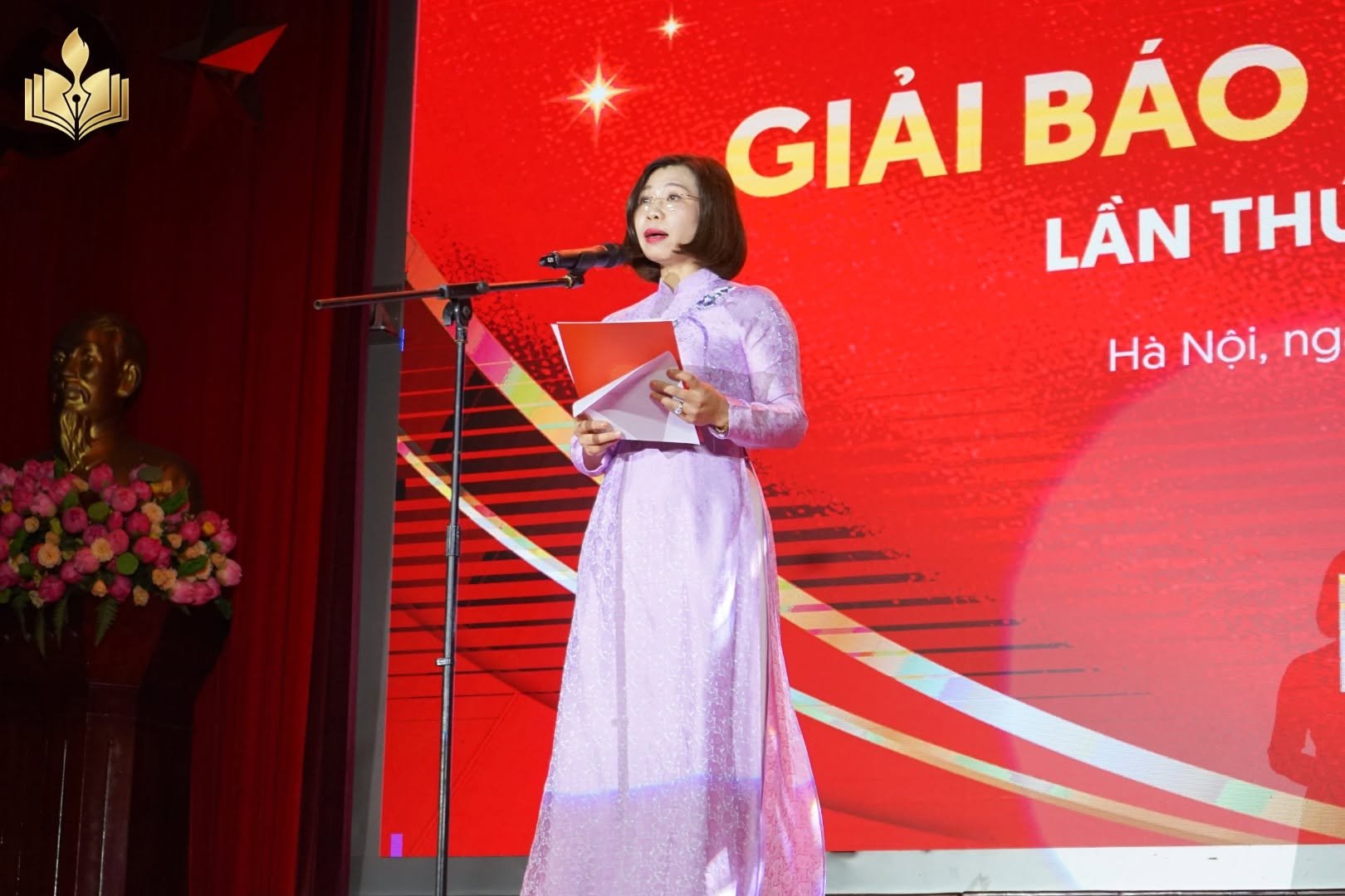 PGS.TS Nguyễn Thị Trường Giang, Ph&oacute; Gi&aacute;m đốc Học viện B&aacute;o ch&iacute; v&agrave; Tuy&ecirc;n truyền, Ph&oacute; Trưởng Ban Chỉ đạo Giải B&aacute;o ch&iacute; S&oacute;ng trẻ lần thứ XI