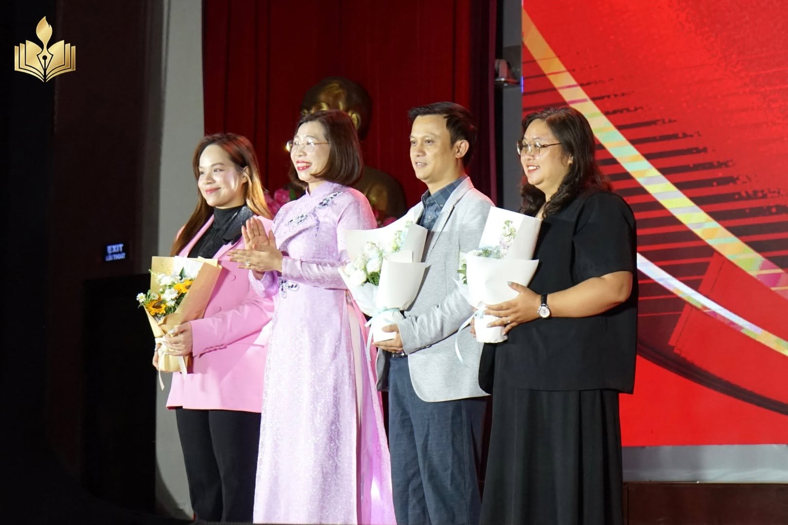 ThS. Phạm Quang Trực, Ph&oacute; Gi&aacute;m đốc Trung t&acirc;m Sản xuất nội dung Giải tr&iacute; VTVcab, th&agrave;nh vi&ecirc;n Ban Gi&aacute;m khảo Giải B&aacute;o ch&iacute; S&oacute;ng trẻ lần thứ XI