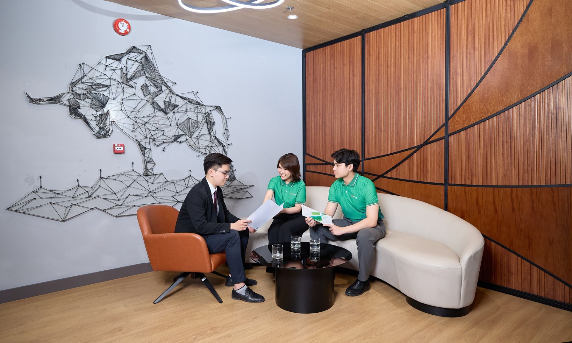 Cơ hội đầu tư tr&aacute;i phiếu tại VPBank Diamond được cung cấp th&ocirc;ng qua VPBankS