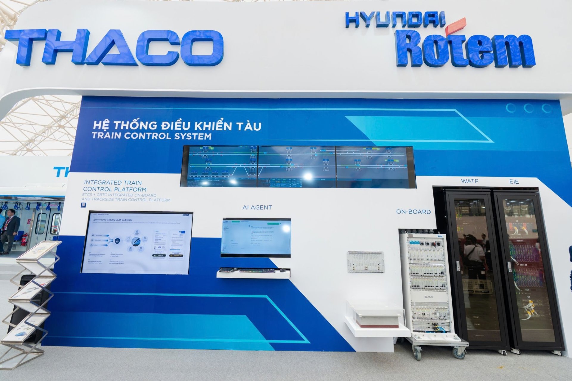 Hệ thống điều khiển t&agrave;u th&ocirc;ng minh
