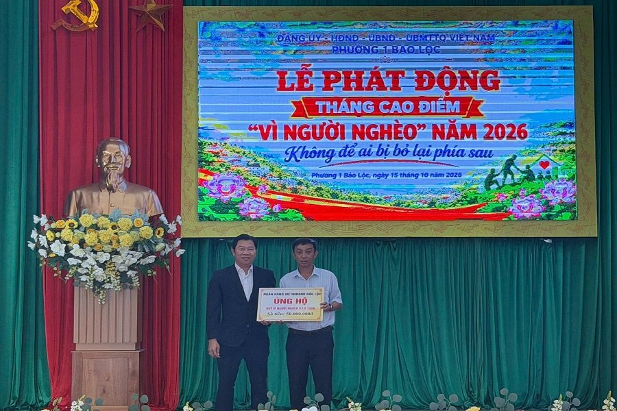 C&aacute;c doanh nghiệp, hộ kinh doanh đ&atilde; trực tiếp tham gia ủng hộ.