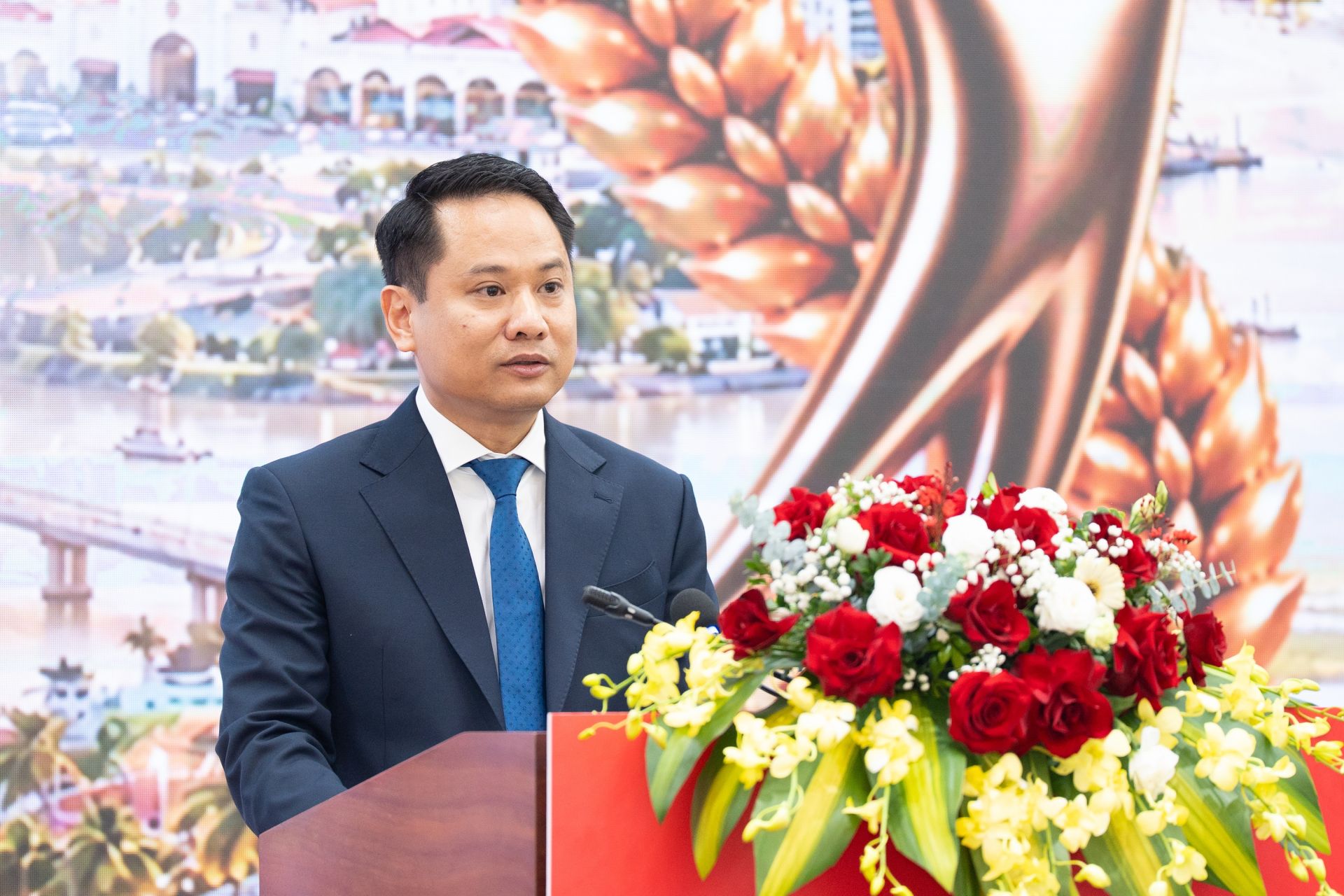 &Ocirc;ng Trương Th&agrave;nh Trung - Tổng Bi&ecirc;n tập B&aacute;o Đại Đo&agrave;n Kết ph&aacute;t biểu tại Lễ c&ocirc;ng bố