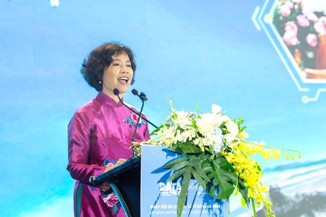 . Bà Cao Thị Ngọc Lan - Phó Chủ tịch Thường trực Hiệp hội Du lịch Việt Nam phát biểu tại Ngày hội Du lịch Quốc tế Đà Nẵng 2026 (DITF 2026). Ảnh: BTC. . Bà Cao Thị Ngọc Lan - Phó Chủ tịch Thường trực Hiệp hội Du lịch Việt Nam phát biểu tại Ngày hội Du lịch Quốc tế Đà Nẵng 2026 (DITF 2026). Ảnh: BTC.