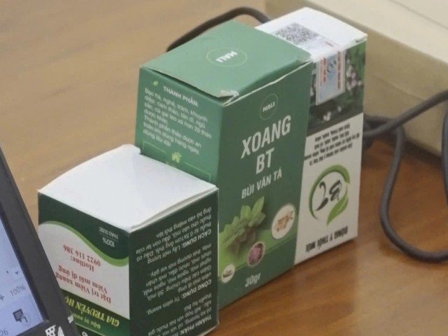 Các sản phẩm đã thành phẩm được các đối tượng dùng mạng xã hội để tiêu thụ. Các sản phẩm đã thành phẩm được các đối tượng dùng mạng xã hội để tiêu thụ.