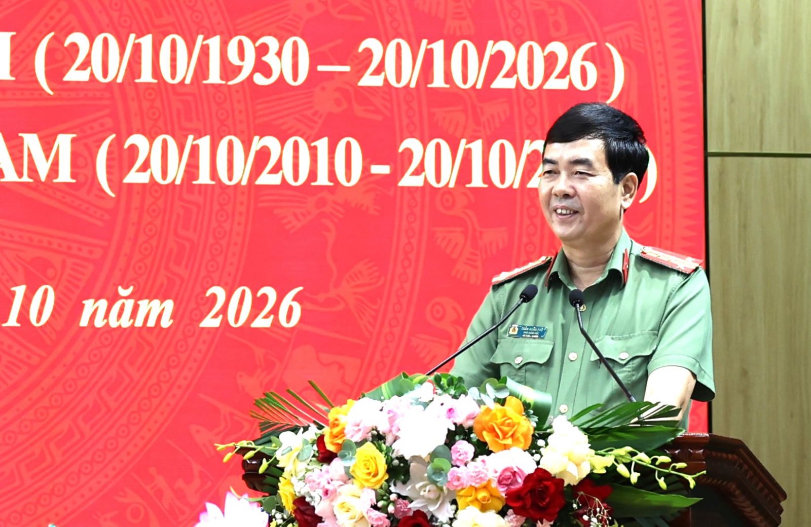 Đại tá Trần Xuân Phú, Phó Giám đốc Công an tỉnh Ninh Bình phát biểu (Ảnh: CA Ninh Bình) Đại tá Trần Xuân Phú, Phó Giám đốc Công an tỉnh Ninh Bình phát biểu (Ảnh: CA Ninh Bình)