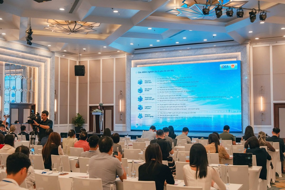Toàn cảnh sự ki&ecirc;̣n