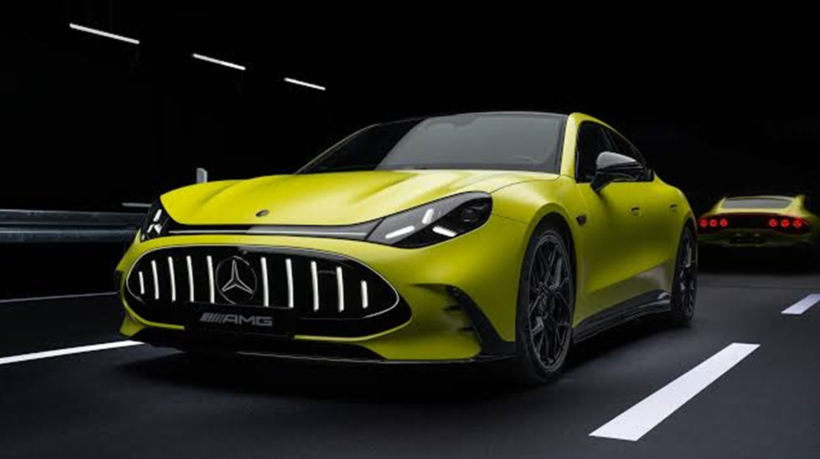 Ra mắt Mercedes-AMG GT SUV mạnh 1.153 m&atilde; lực