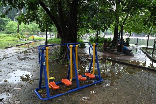 Kh&ocirc;ng gian vui chơi, thể dục tự ph&aacute;t phản &aacute;nh nhu cầu cấp thiết về việc cải tạo, quy hoạch lại hạ tầng tại Vĩnh Hưng
