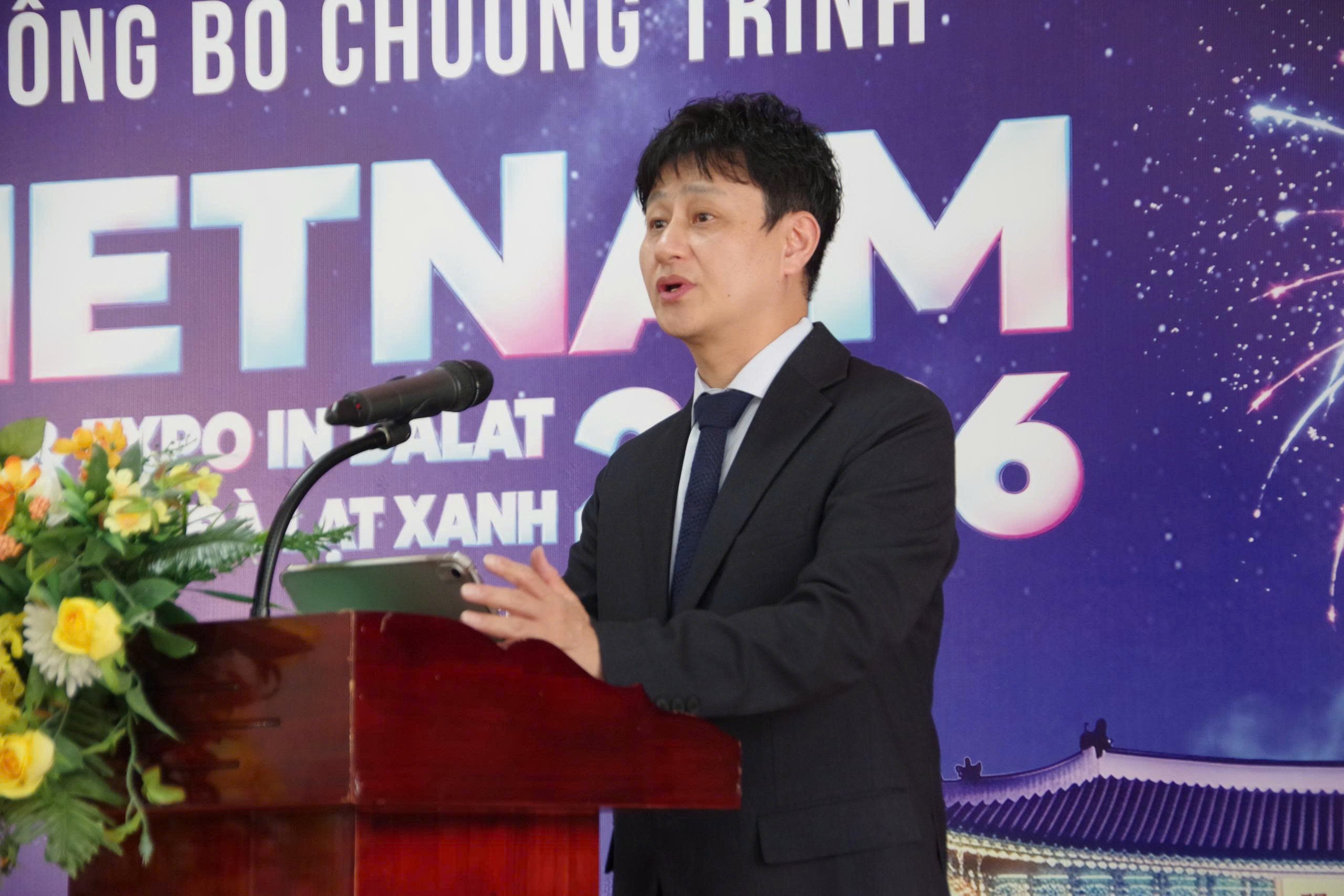 &Ocirc;ng Yoon Jaesik - Ph&oacute; Tổng Gi&aacute;m đốc C&ocirc;ng ty TNHH Da Hae International Việt Nam chia sẻ chi tiết về quy m&ocirc; v&agrave; c&aacute;c hoạt động trọng t&acirc;m của chuỗi sự kiện năm 2026.