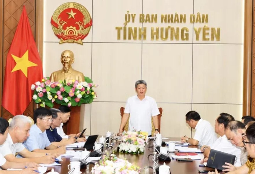 Chủ tịch tỉnh Hưng Yên phát biểu chỉ đạp tại cuộc họp Chủ tịch tỉnh Hưng Yên phát biểu chỉ đạp tại cuộc họp
