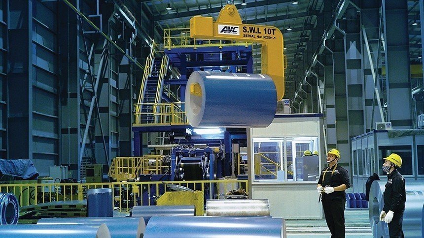 Lãnh đạo Thép Nam Kim đăng ký gom 100.000 cổ phiếu NKG Lãnh đạo Thép Nam Kim đăng ký gom 100.000 cổ phiếu NKG