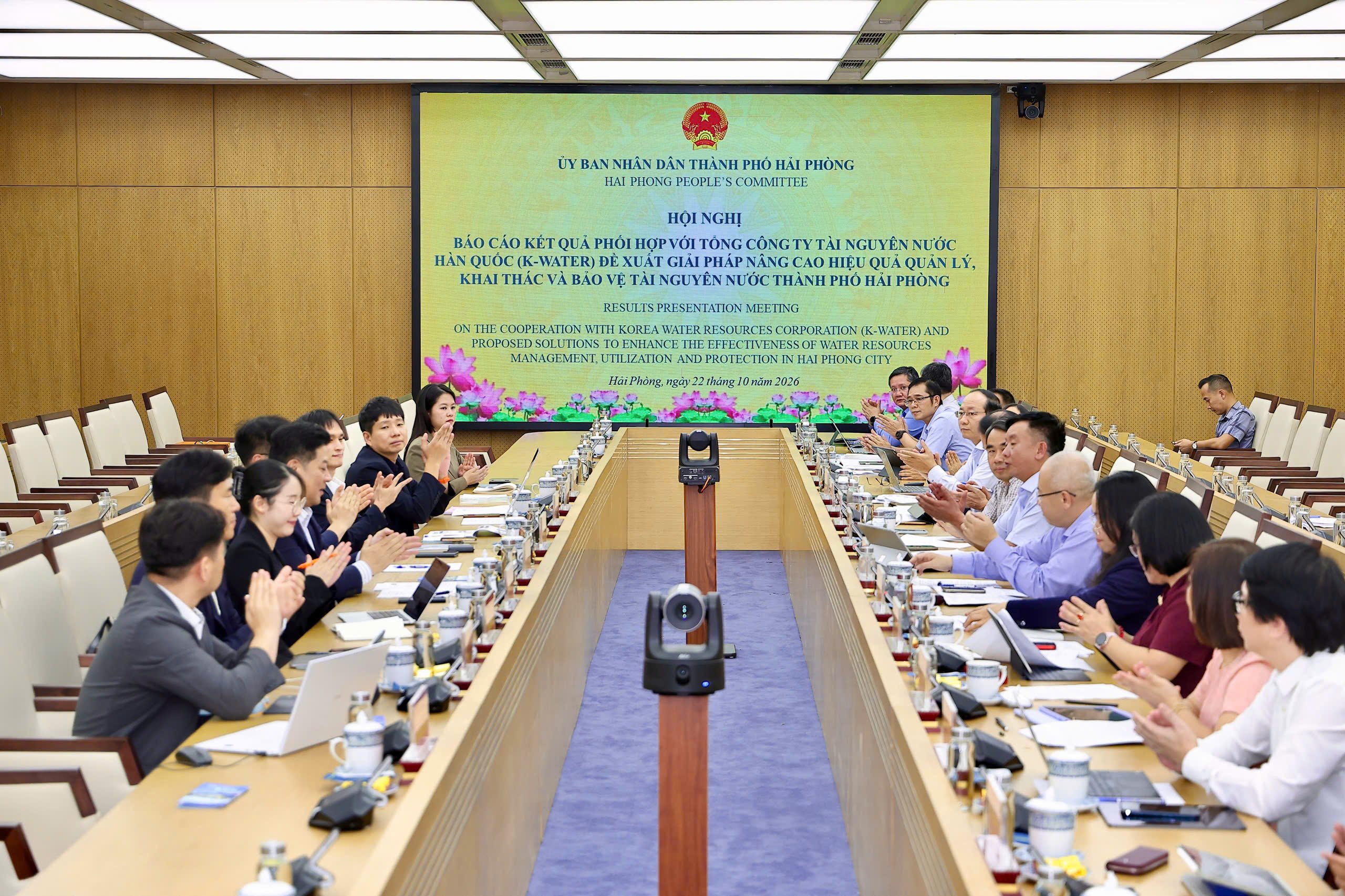 Quang cảnh Hội nghị b&aacute;o c&aacute;o kết quả phối hợp giữa th&agrave;nh phố Hải Ph&ograve;ng v&agrave; Tổng C&ocirc;ng ty T&agrave;i nguy&ecirc;n nước H&agrave;n Quốc (K-water).
